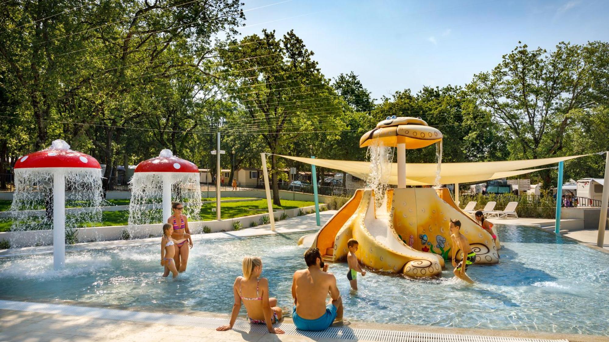 Aminess Planet Camping Maravea Resort - Pitches Novigrad (Istria) Exterior foto